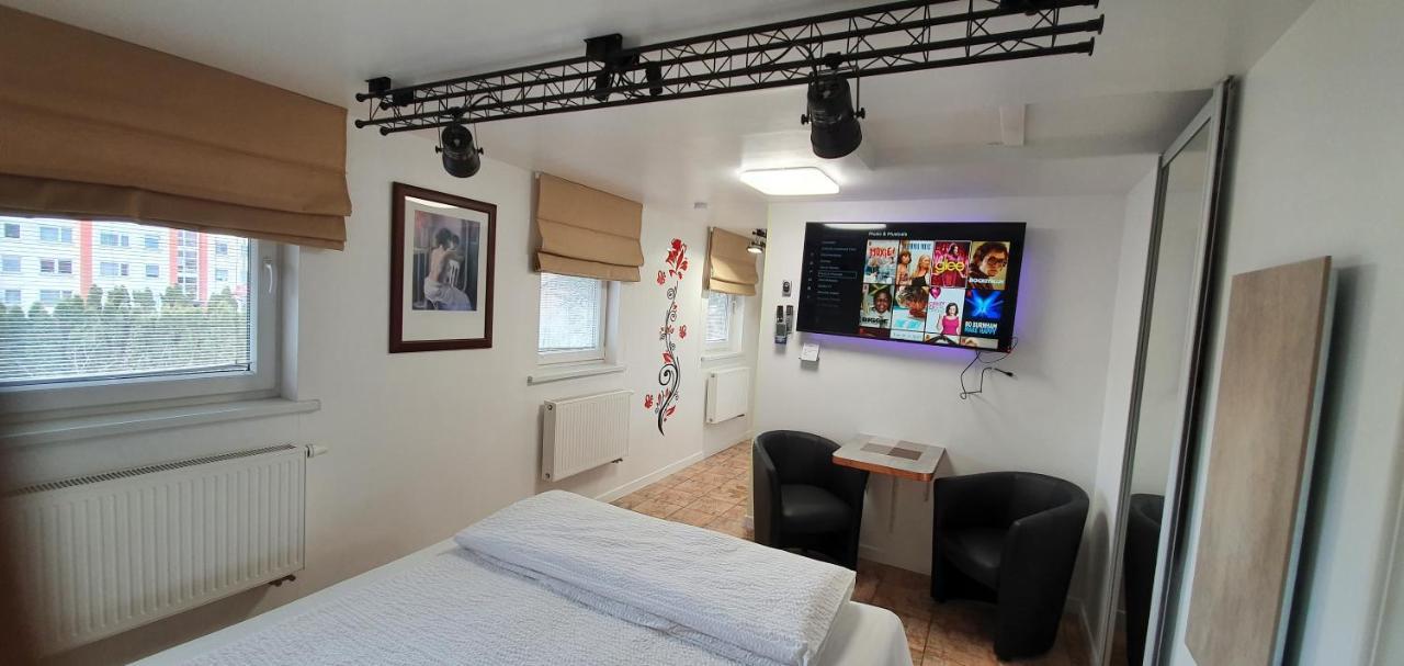 Aparthotel 3 ,, Cosy House Studio" & Parking Kaunas Exterior foto