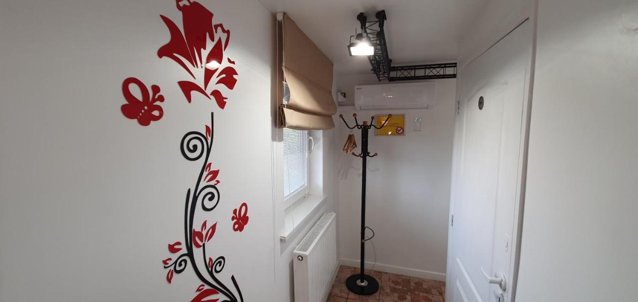 Aparthotel 3 ,, Cosy House Studio" & Parking Kaunas Exterior foto